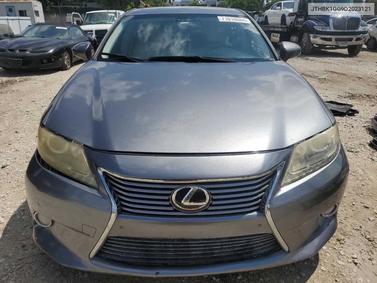 JTHBK1GG9D2023121 2013 Lexus Es 350