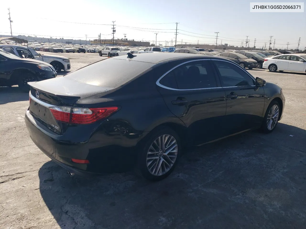 JTHBK1GG5D2066371 2013 Lexus Es 350