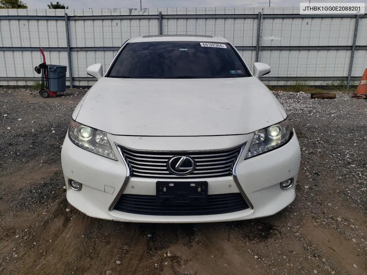 2014 Lexus Es 350 VIN: JTHBK1GG0E2088201 Lot: 69102364