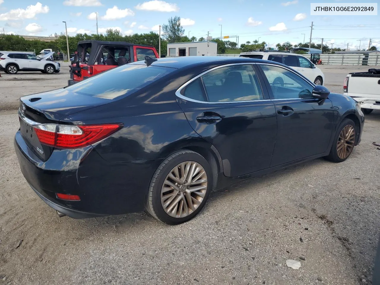 2014 Lexus Es 350 VIN: JTHBK1GG6E2092849 Lot: 72495134