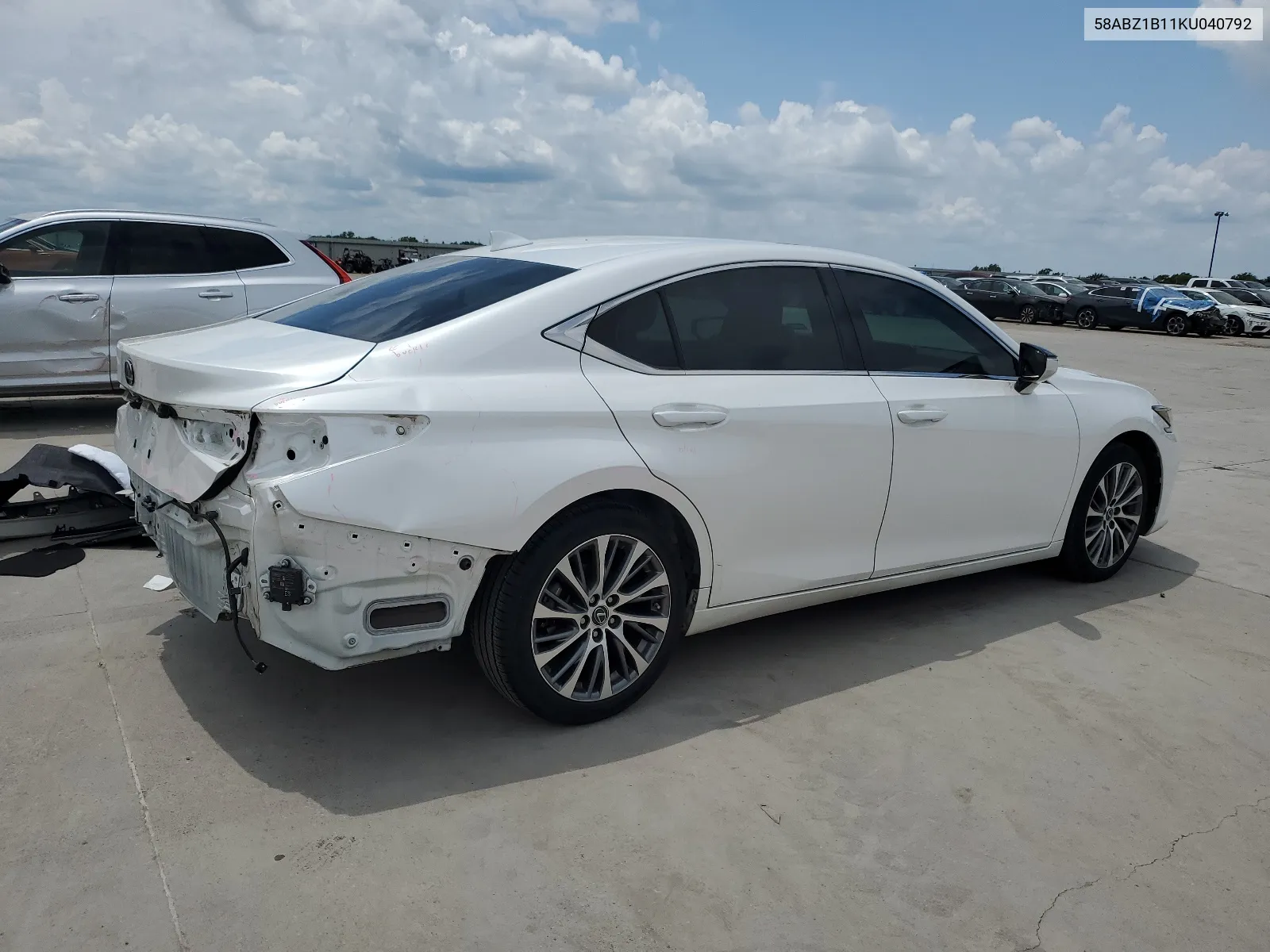 2019 Lexus Es 350 VIN: 58ABZ1B11KU040792 Lot: 64263894