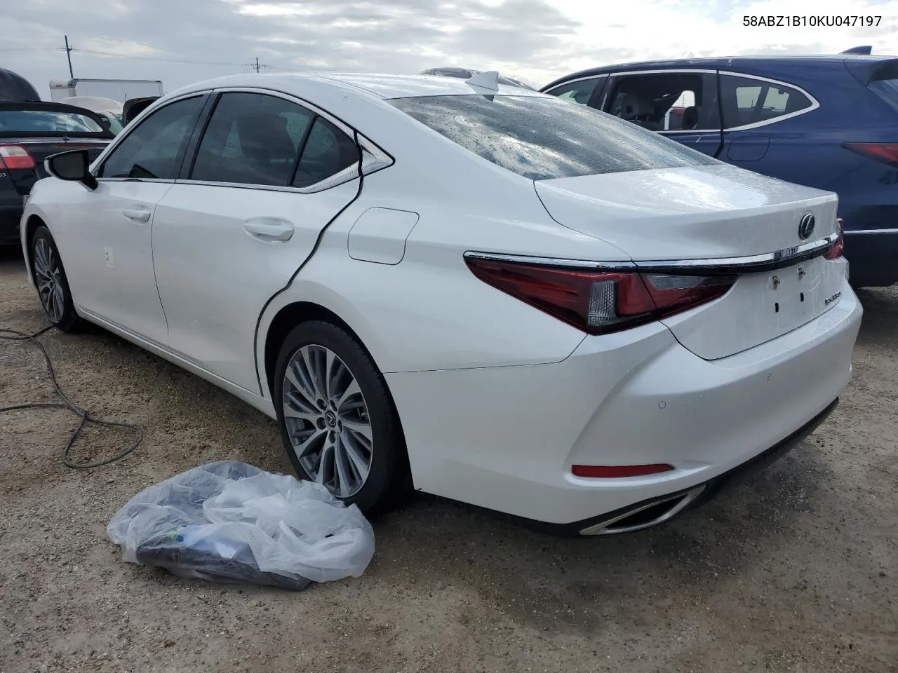 2019 Lexus Es 350 VIN: 58ABZ1B10KU047197 Lot: 74950984