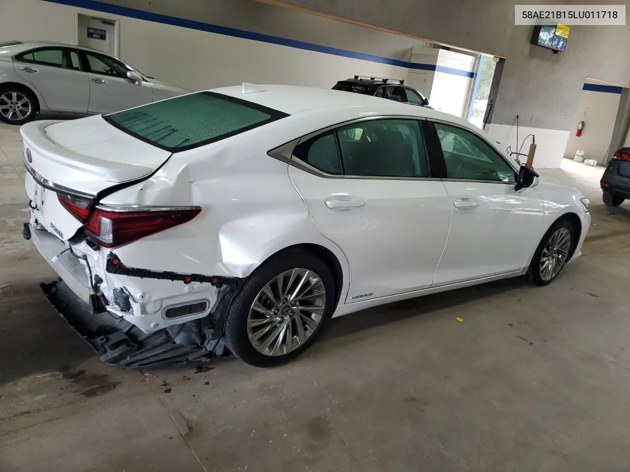 58AE21B15LU011718 2020 Lexus Es 300H Luxury