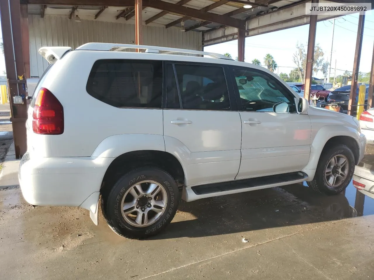 2005 Lexus Gx 470 VIN: JTJBT20X450089892 Lot: 73710394