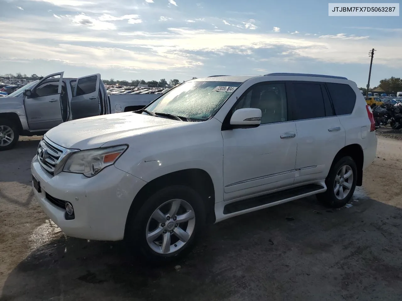 2013 Lexus Gx 460 VIN: JTJBM7FX7D5063287 Lot: 73055404