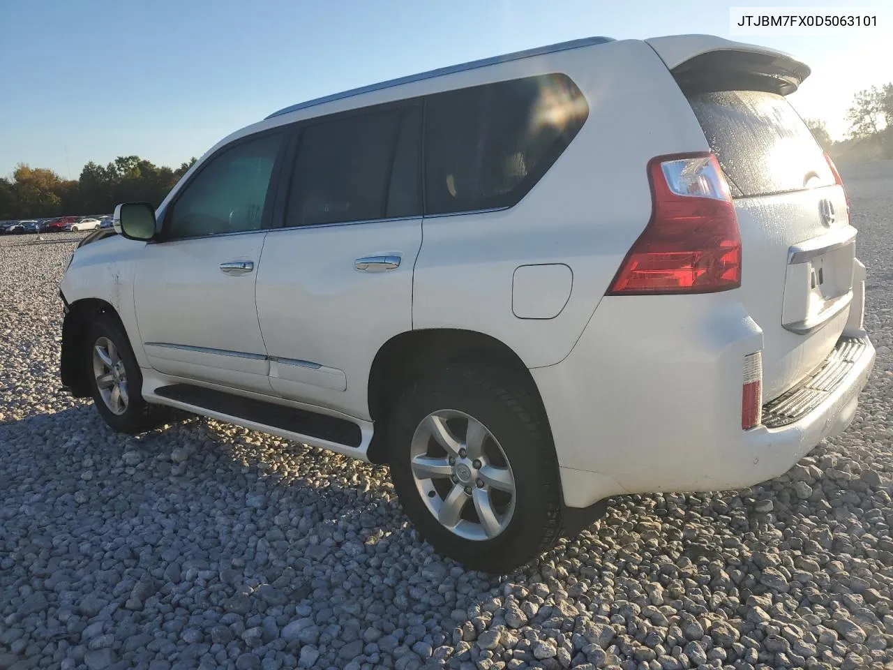 2013 Lexus Gx 460 VIN: JTJBM7FX0D5063101 Lot: 75626764