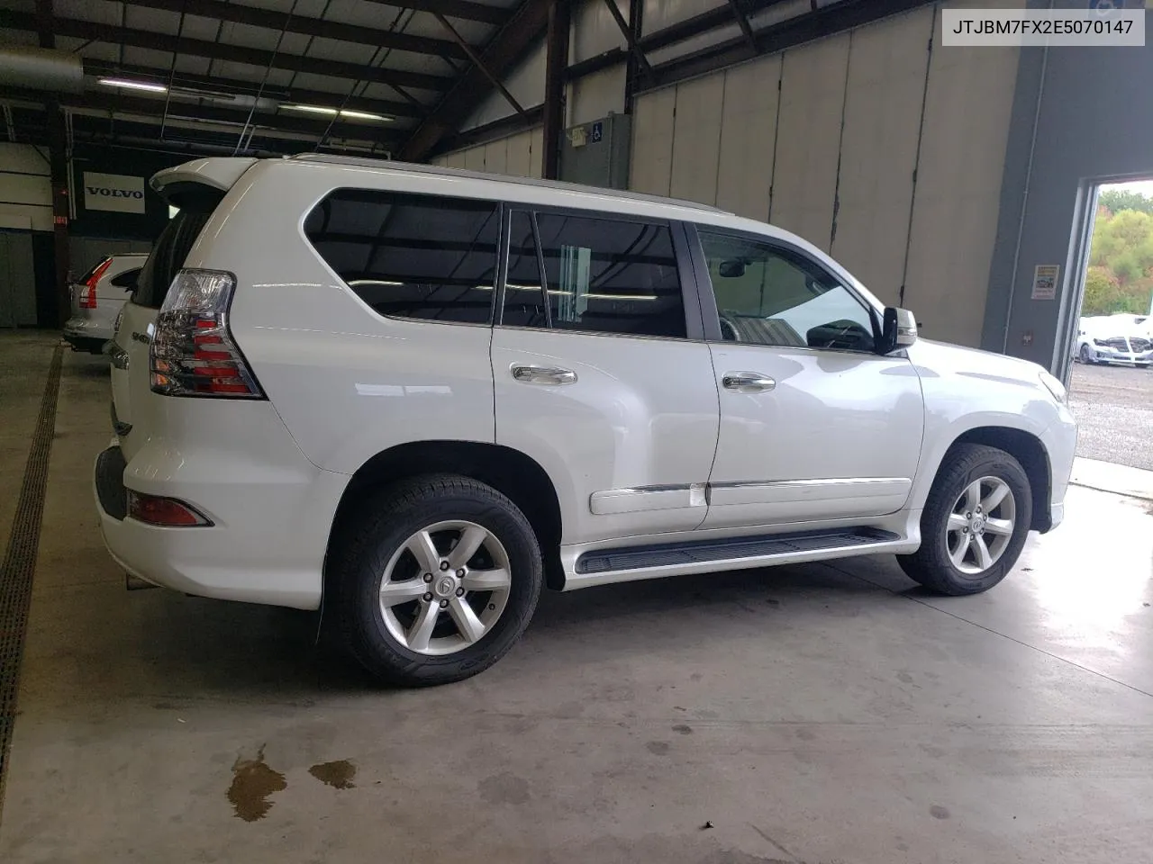 2014 Lexus Gx 460 VIN: JTJBM7FX2E5070147 Lot: 73550434