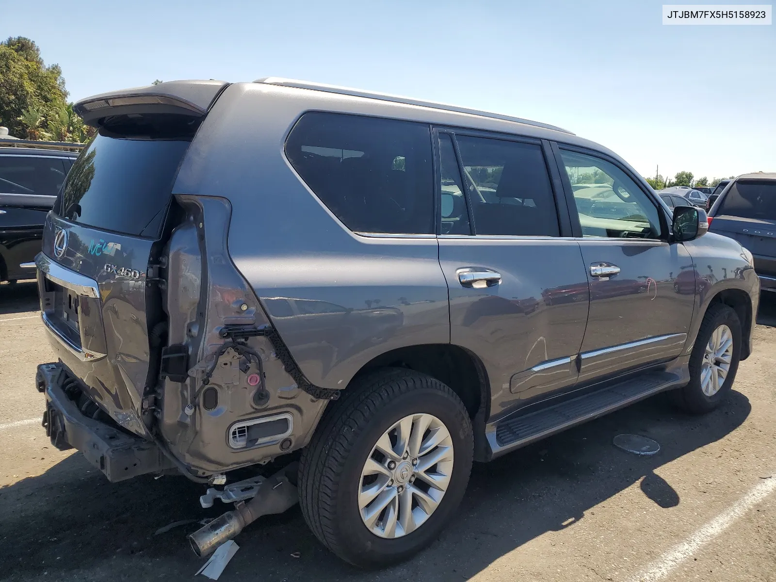 2017 Lexus Gx 460 VIN: JTJBM7FX5H5158923 Lot: 64612214