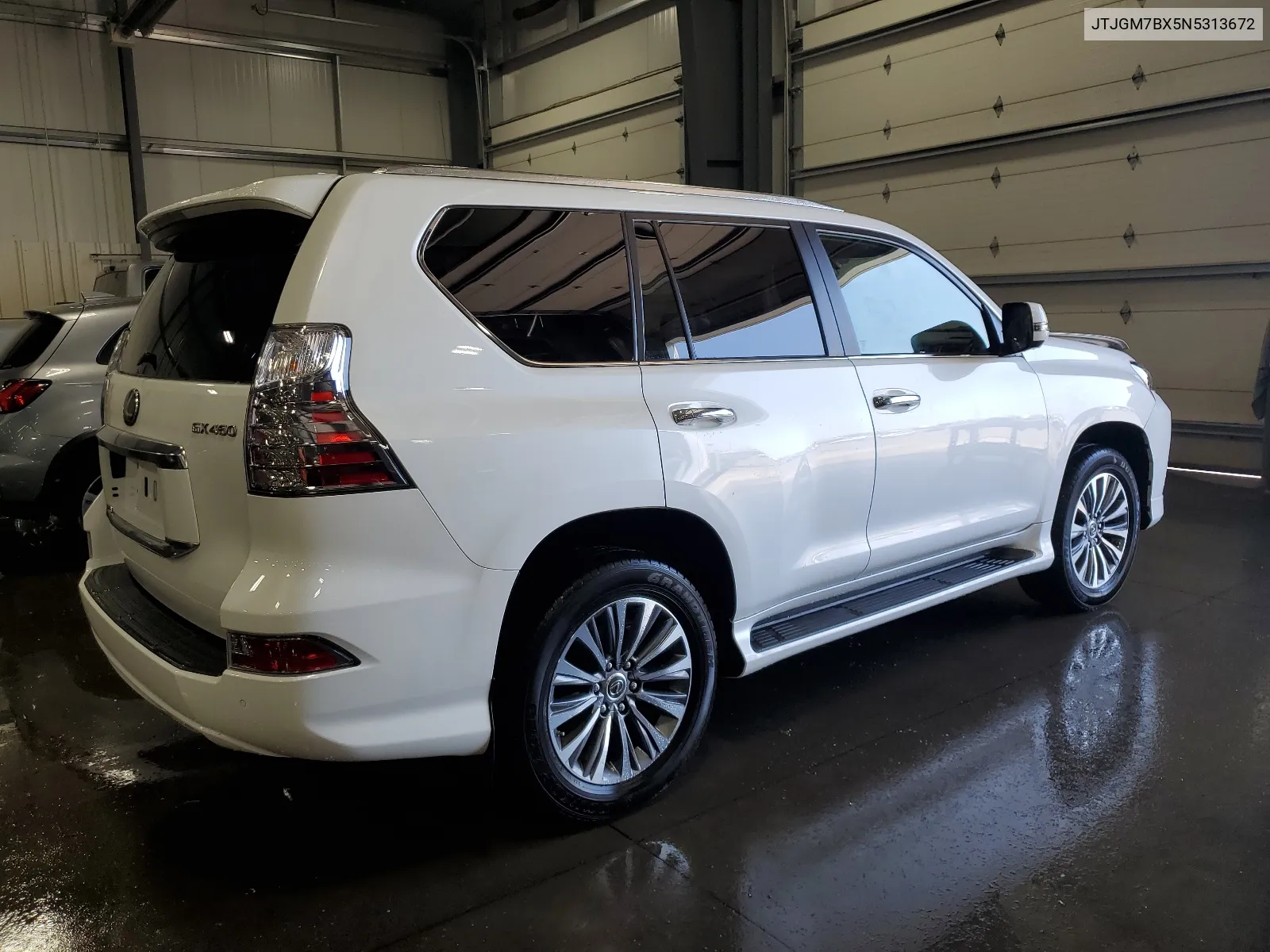 2022 Lexus Gx 460 Luxury VIN: JTJGM7BX5N5313672 Lot: 66975504