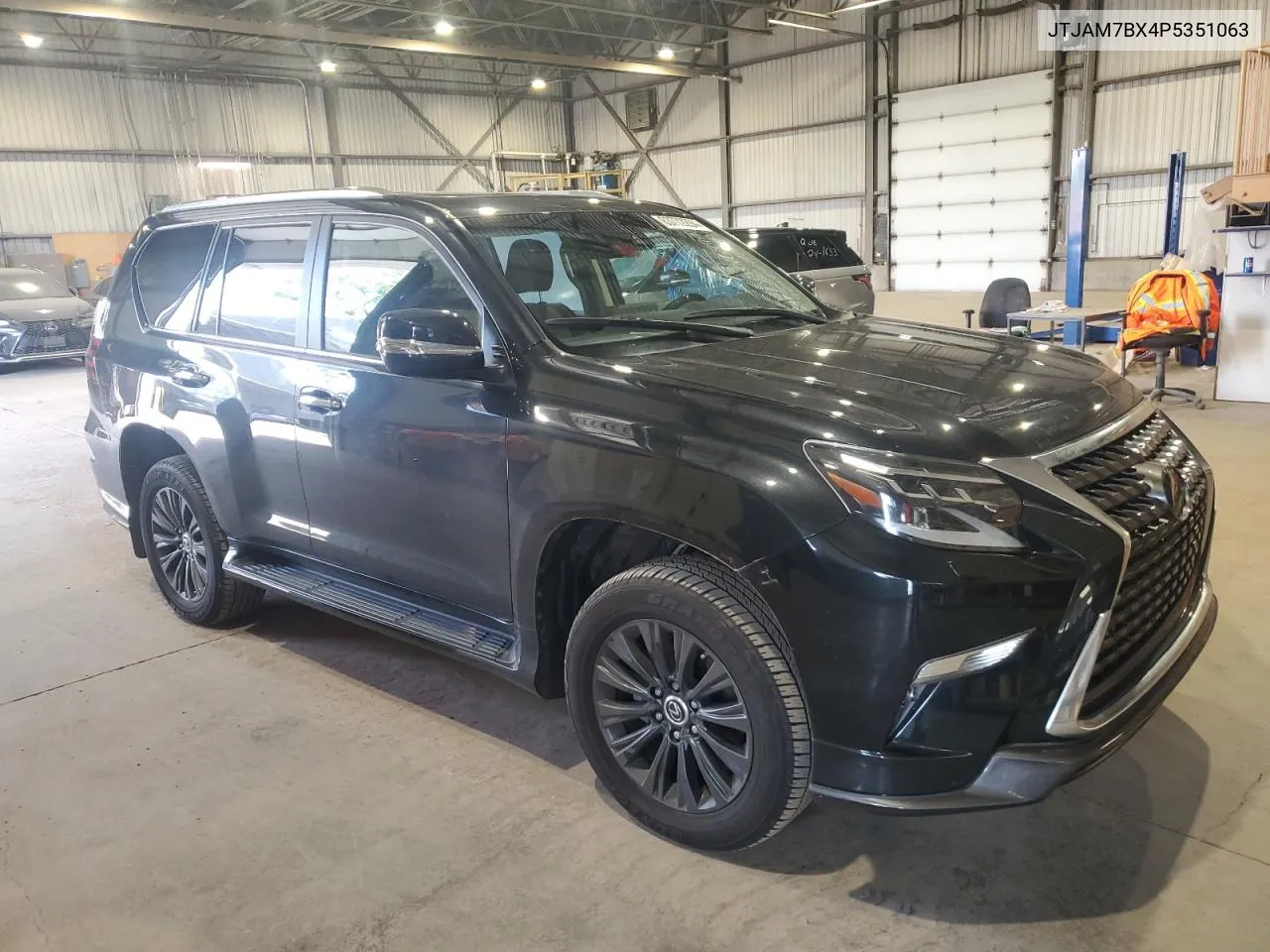 2023 Lexus Gx 460 VIN: JTJAM7BX4P5351063 Lot: 73936334