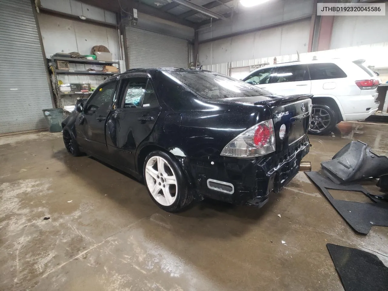 2002 Lexus Is 300 VIN: JTHBD192320045586 Lot: 76536354