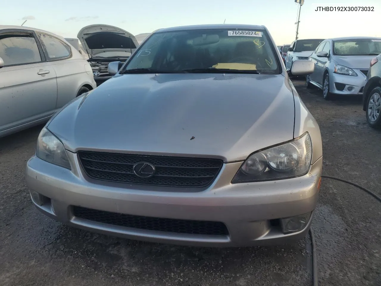 2003 Lexus Is 300 VIN: JTHBD192X30073032 Lot: 76585024