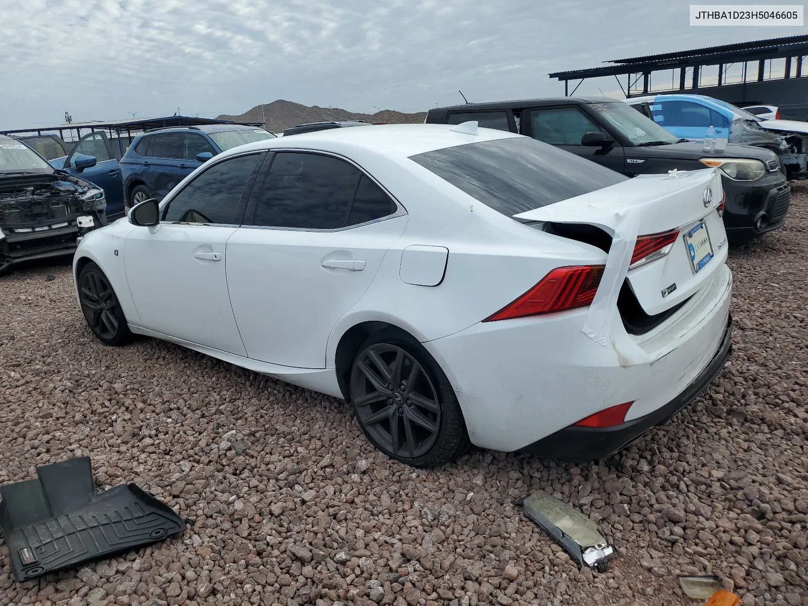 JTHBA1D23H5046605 2017 Lexus Is 200T