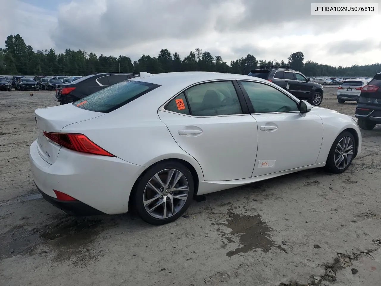 JTHBA1D29J5076813 2018 Lexus Is 300