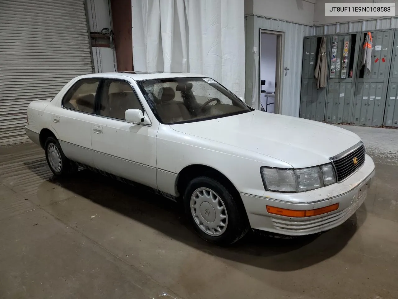 1992 Lexus Ls 400 VIN: JT8UF11E9N0108588 Lot: 74791454