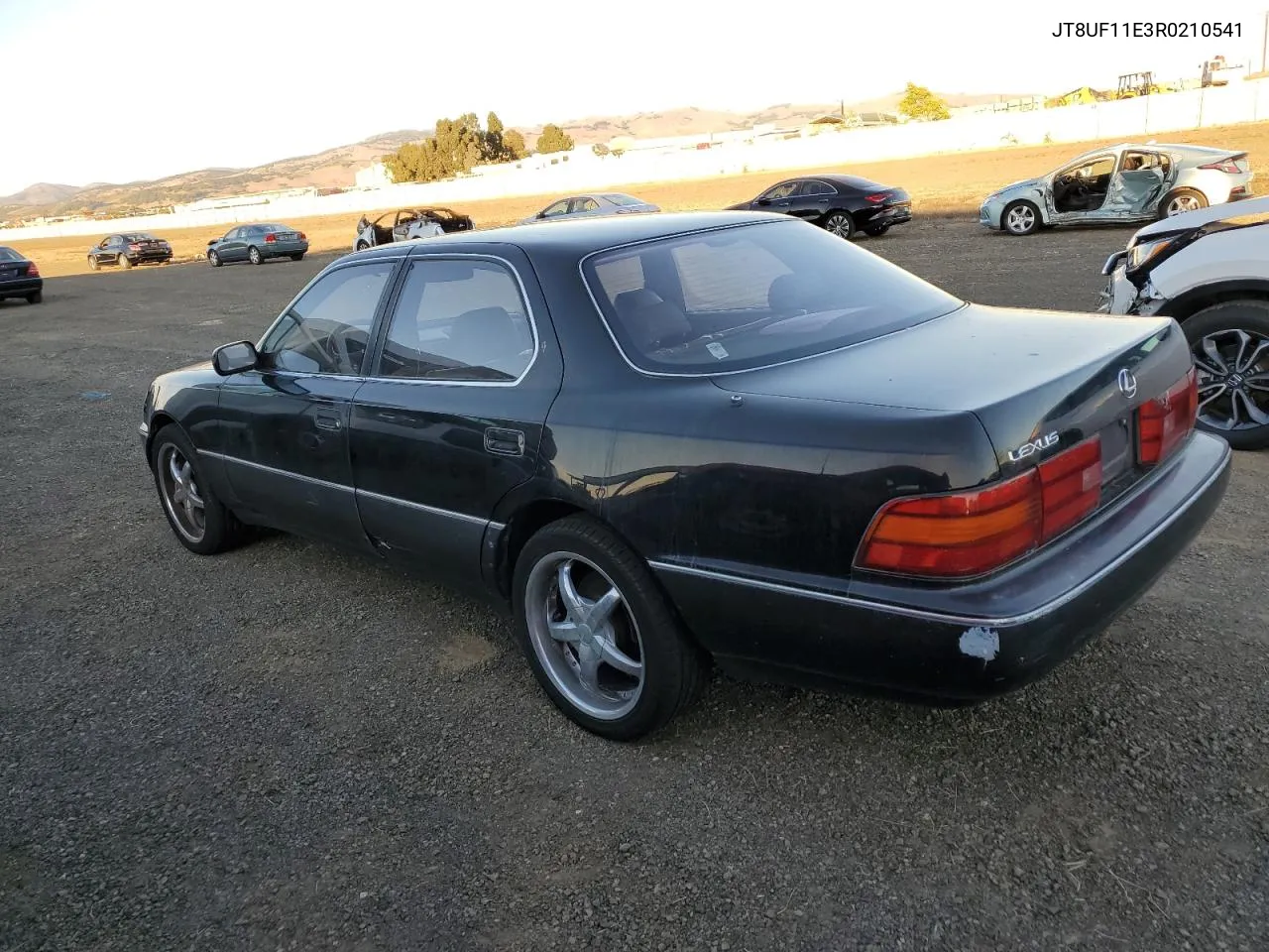 1994 Lexus Ls 400 VIN: JT8UF11E3R0210541 Lot: 79232884