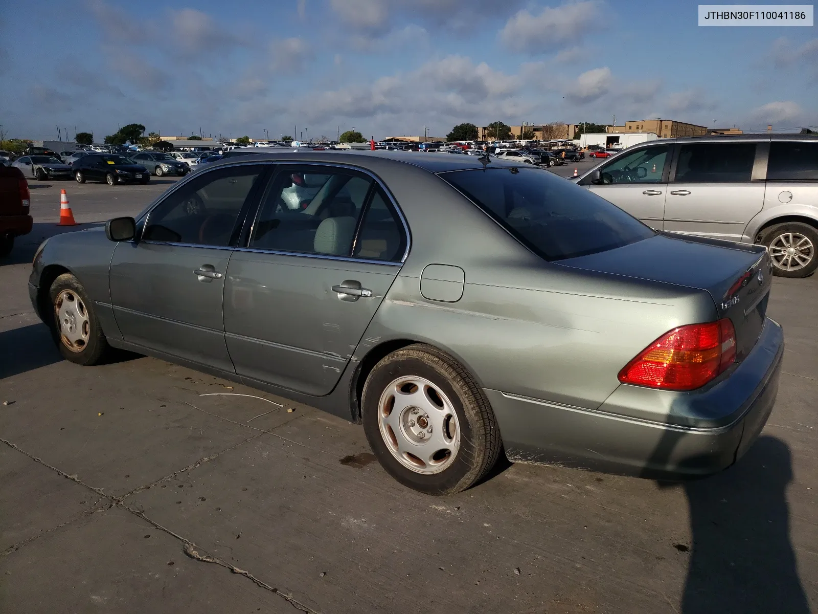 2001 Lexus Ls 430 VIN: JTHBN30F110041186 Lot: 65053814