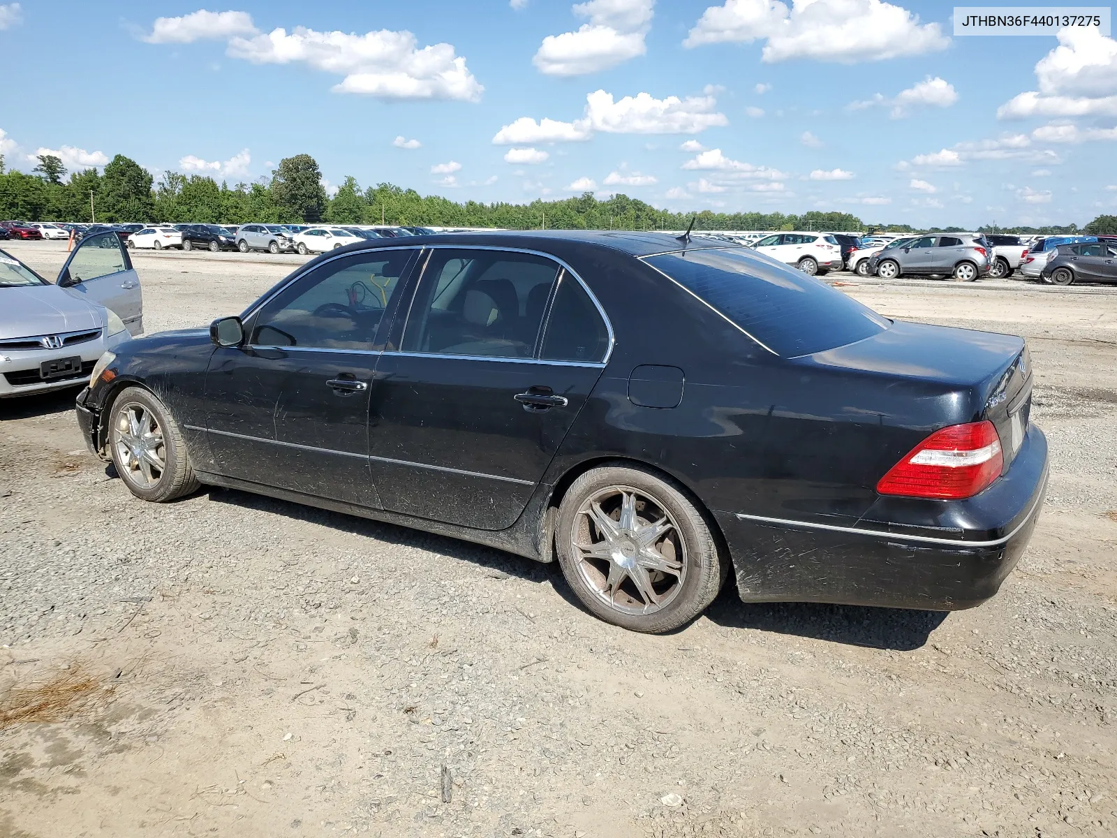 2004 Lexus Ls 430 VIN: JTHBN36F440137275 Lot: 67983034