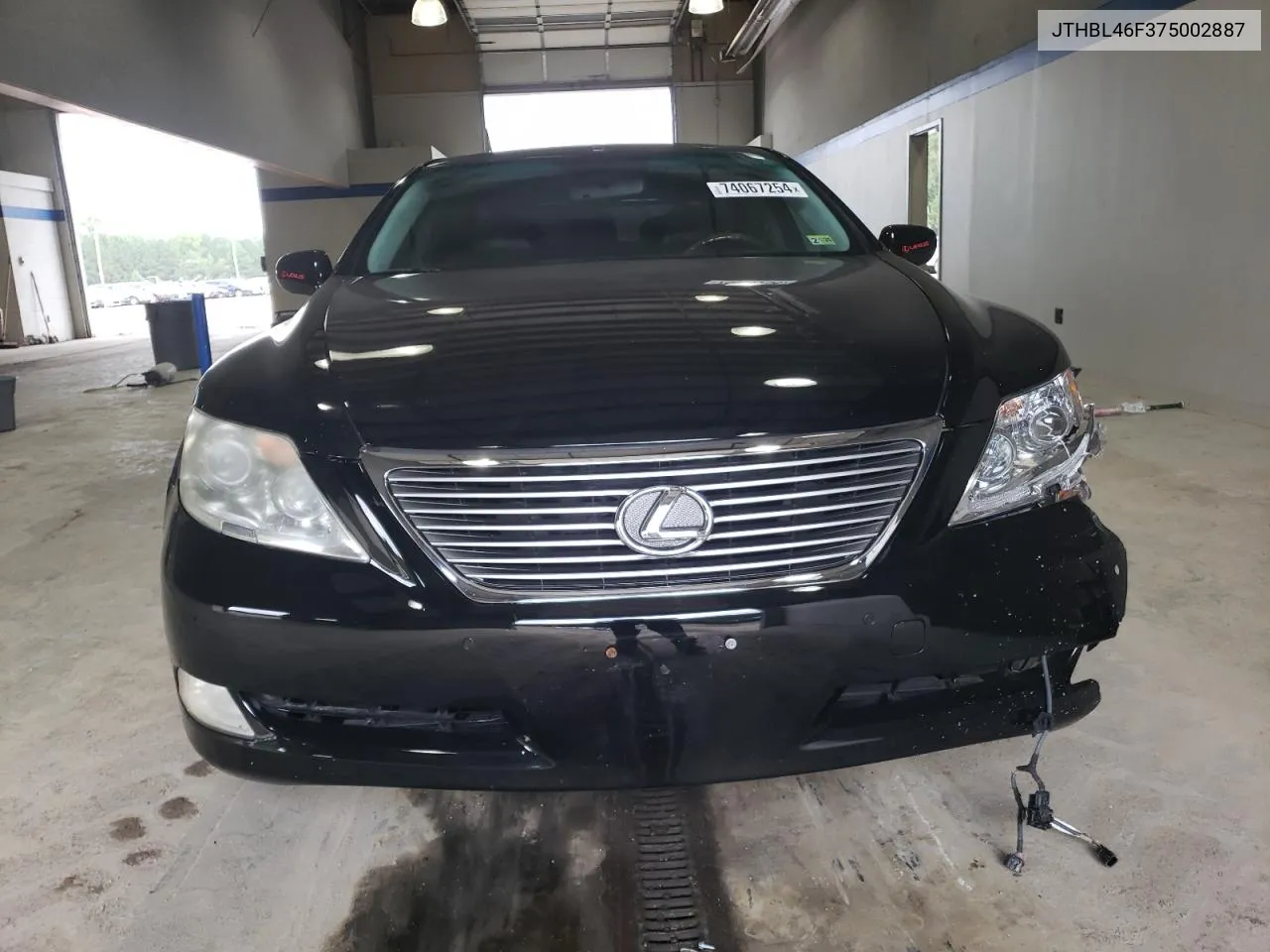 2007 Lexus Ls 460 VIN: JTHBL46F375002887 Lot: 74067254