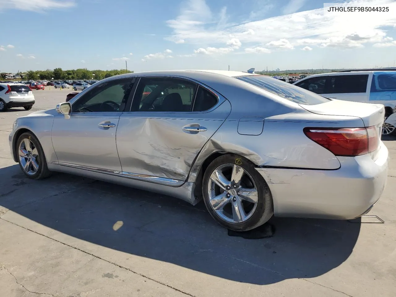 2011 Lexus Ls 460L VIN: JTHGL5EF9B5044325 Lot: 68681814