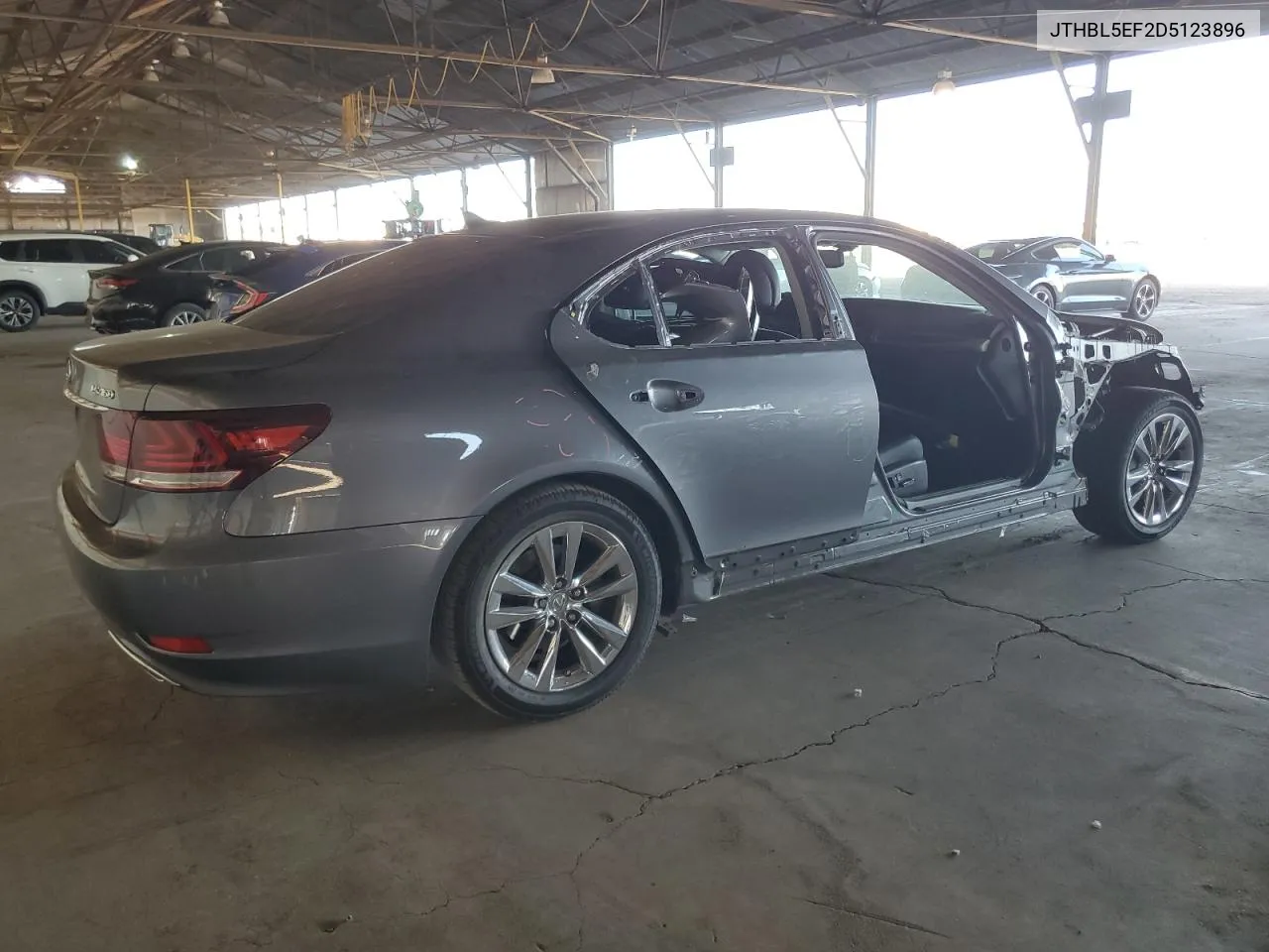 JTHBL5EF2D5123896 2013 Lexus Ls 460