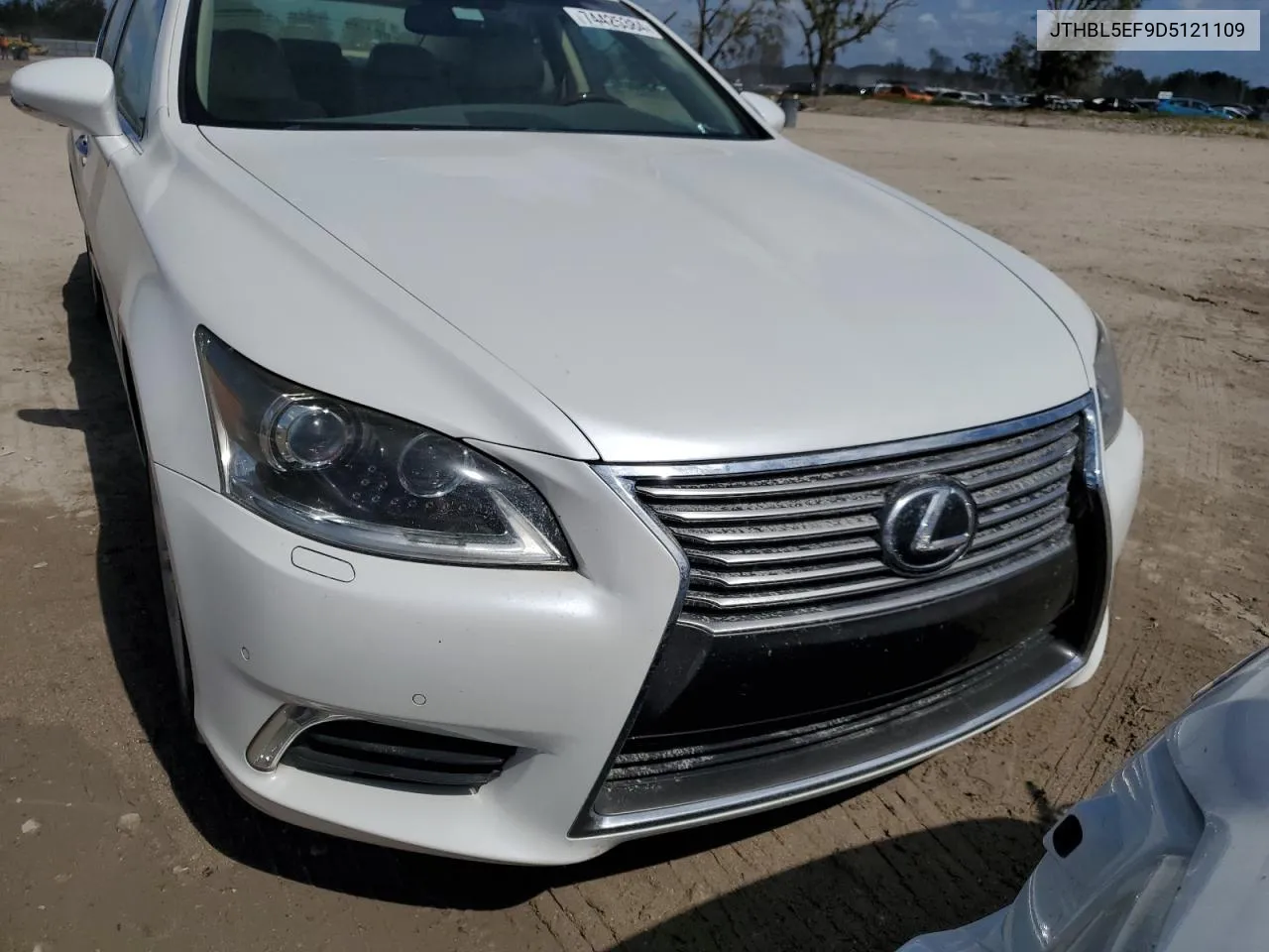 2013 Lexus Ls 460 VIN: JTHBL5EF9D5121109 Lot: 74425384