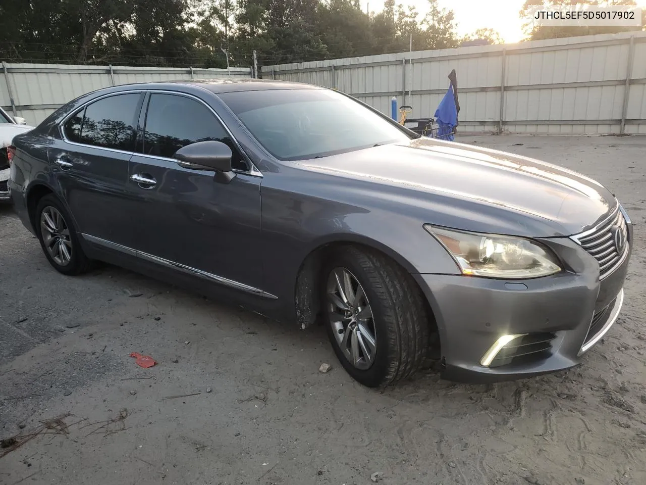 2013 Lexus Ls 460 VIN: JTHCL5EF5D5017902 Lot: 80659194