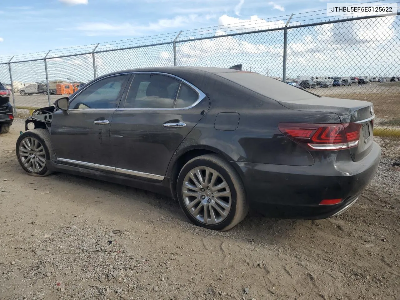 2014 Lexus Ls 460 VIN: JTHBL5EF6E5125622 Lot: 76867774