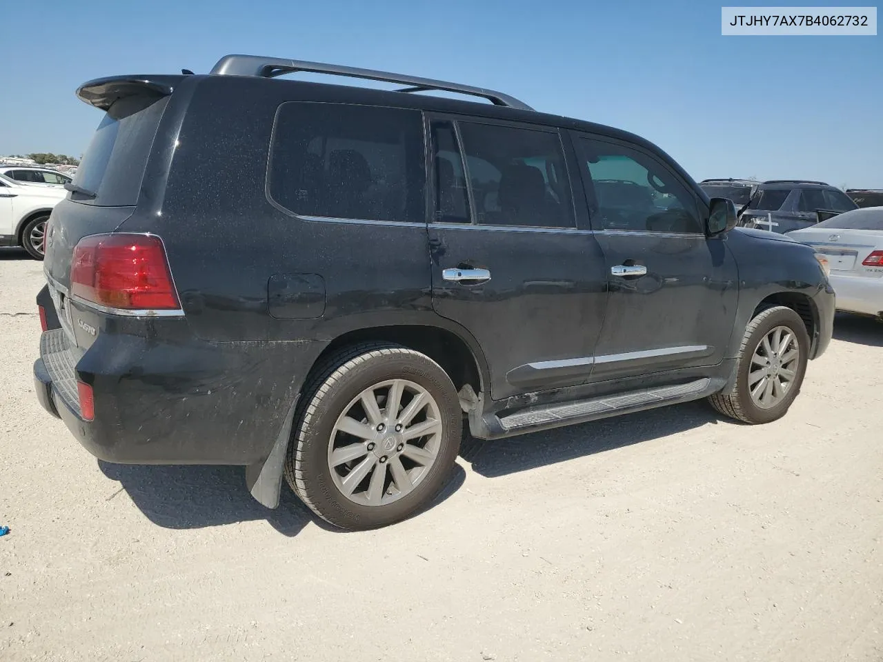 2011 Lexus Lx 570 VIN: JTJHY7AX7B4062732 Lot: 73585614