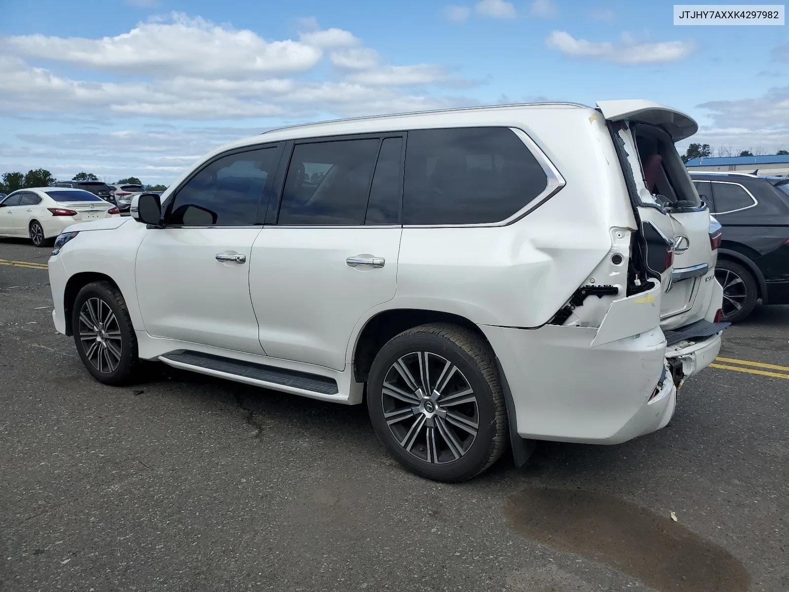 JTJHY7AXXK4297982 2019 Lexus Lx 570