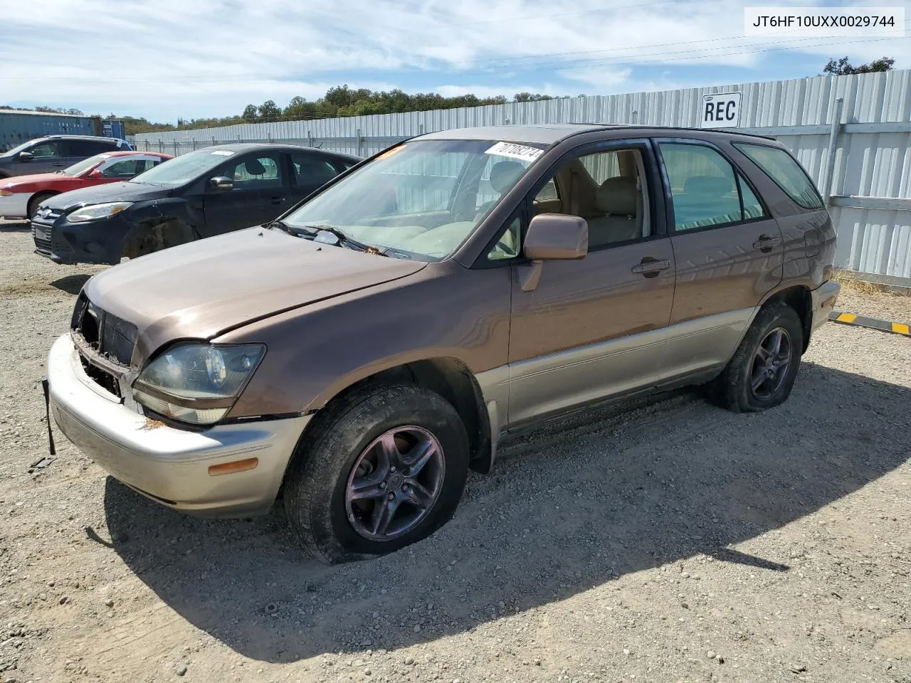 1999 Lexus Rx 300 VIN: JT6HF10UXX0029744 Lot: 70708274