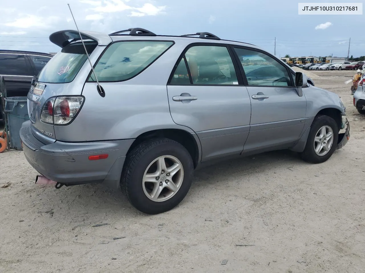 2001 Lexus Rx 300 VIN: JTJHF10U310217681 Lot: 67150354