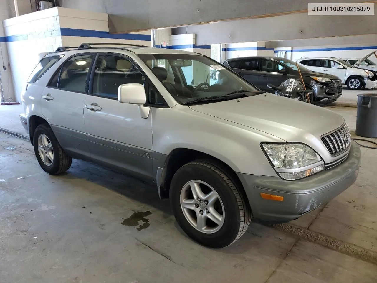 2001 Lexus Rx 300 VIN: JTJHF10U310215879 Lot: 70716874