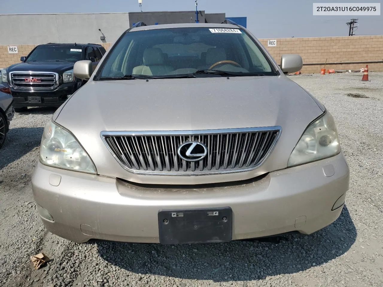 2T2GA31U16C049975 2006 Lexus Rx 330