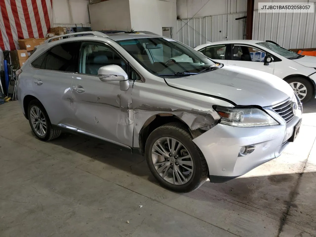 2013 Lexus Rx 450H VIN: JTJBC1BA5D2058057 Lot: 77132394