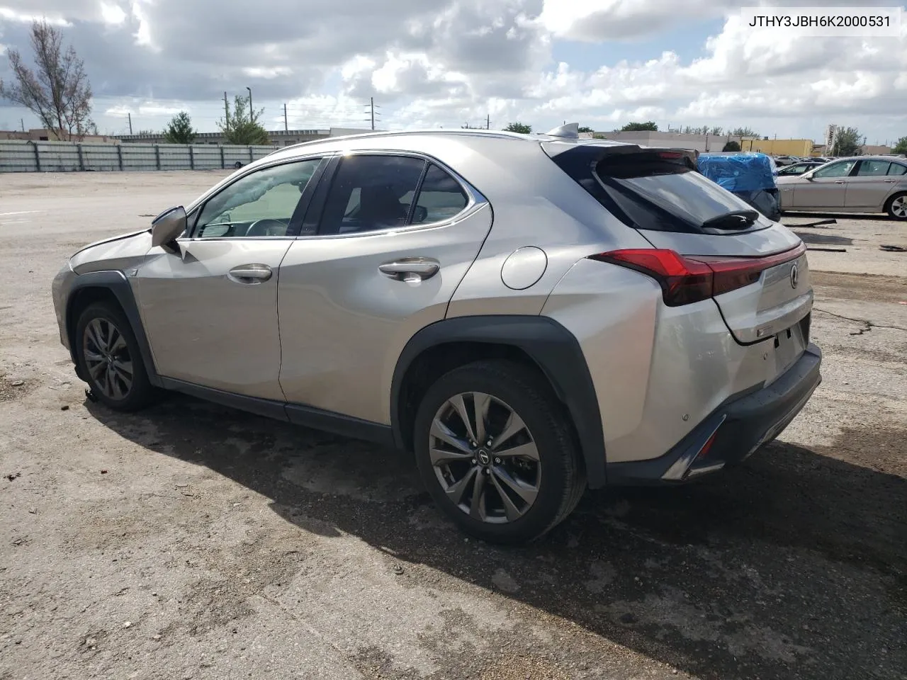 JTHY3JBH6K2000531 2019 Lexus Ux 200