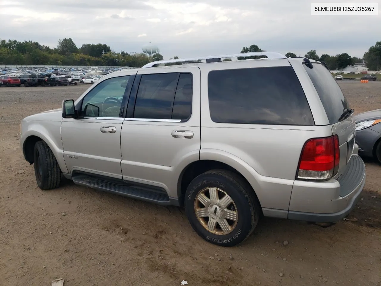 2005 Lincoln Aviator VIN: 5LMEU88H25ZJ35267 Lot: 74399184