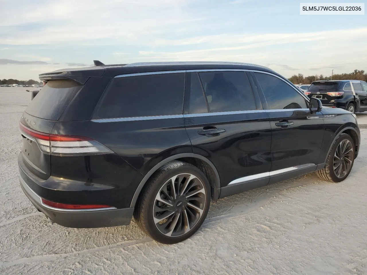 2020 Lincoln Aviator Reserve VIN: 5LM5J7WC5LGL22036 Lot: 77064204