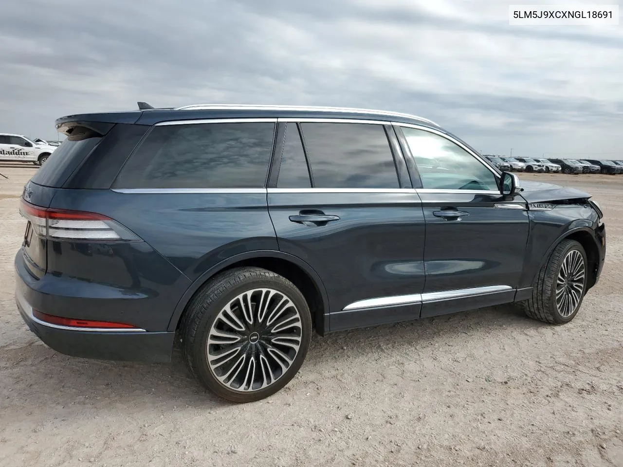 2022 Lincoln Aviator Black Label VIN: 5LM5J9XCXNGL18691 Lot: 69586044