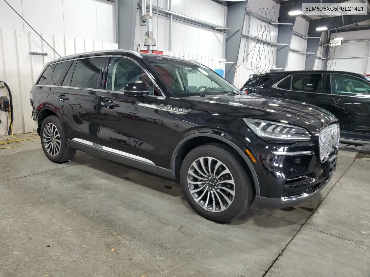 2023 Lincoln Aviator VIN: 5LM5J6XC5PGL21421 Lot: 70060354