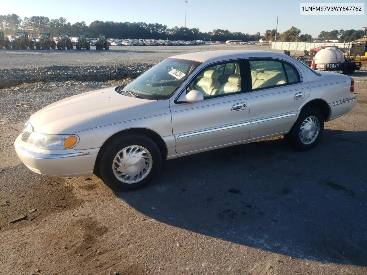 1998 Lincoln Continental VIN: 1LNFM97V3WY647762 Lot: 77062294