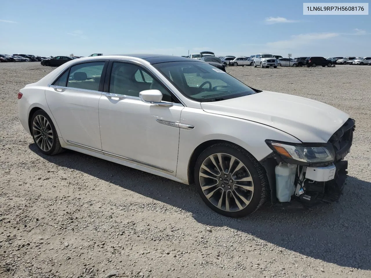 1LN6L9RP7H5608176 2017 Lincoln Continental Reserve