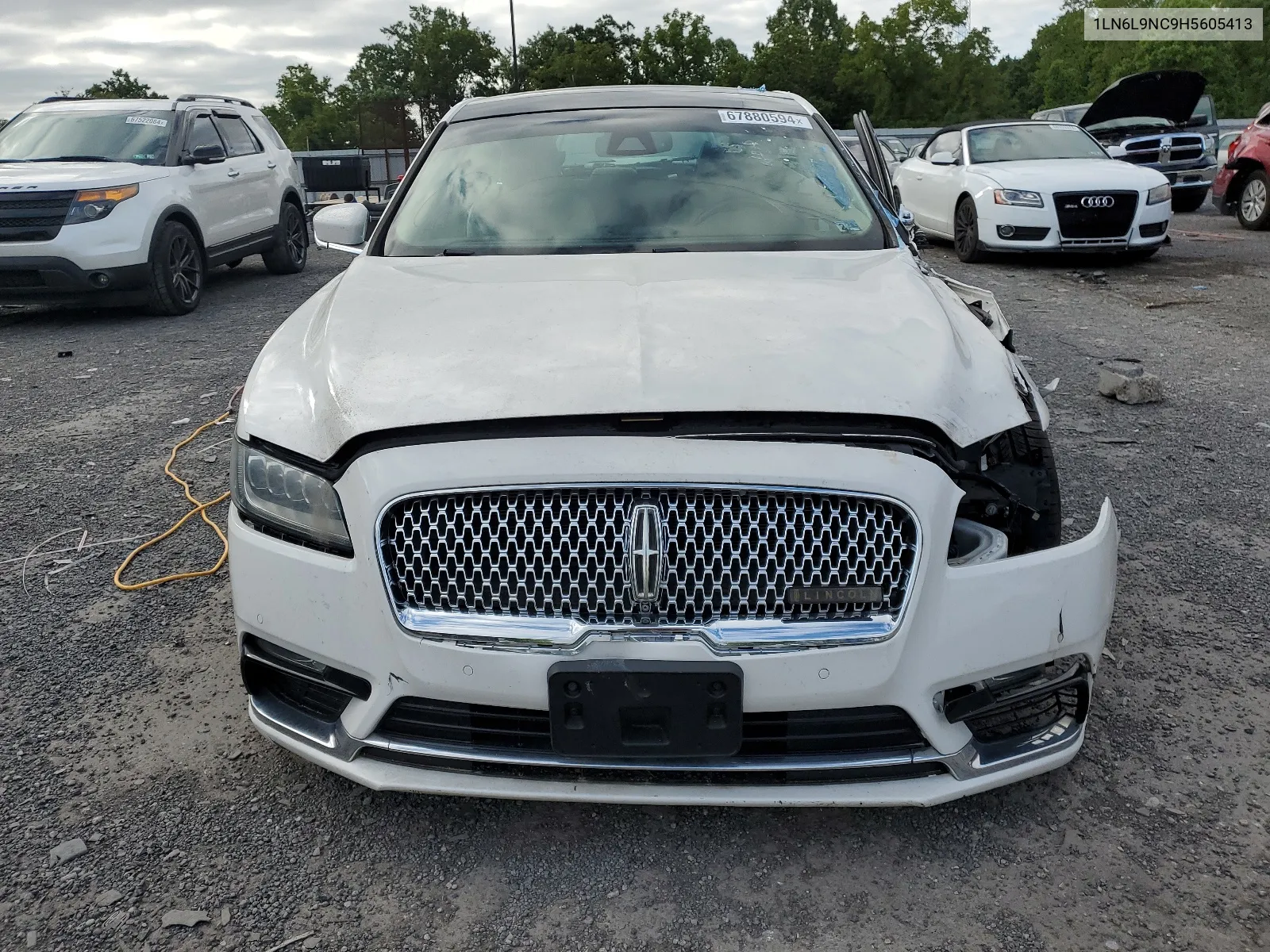 1LN6L9NC9H5605413 2017 Lincoln Continental Reserve