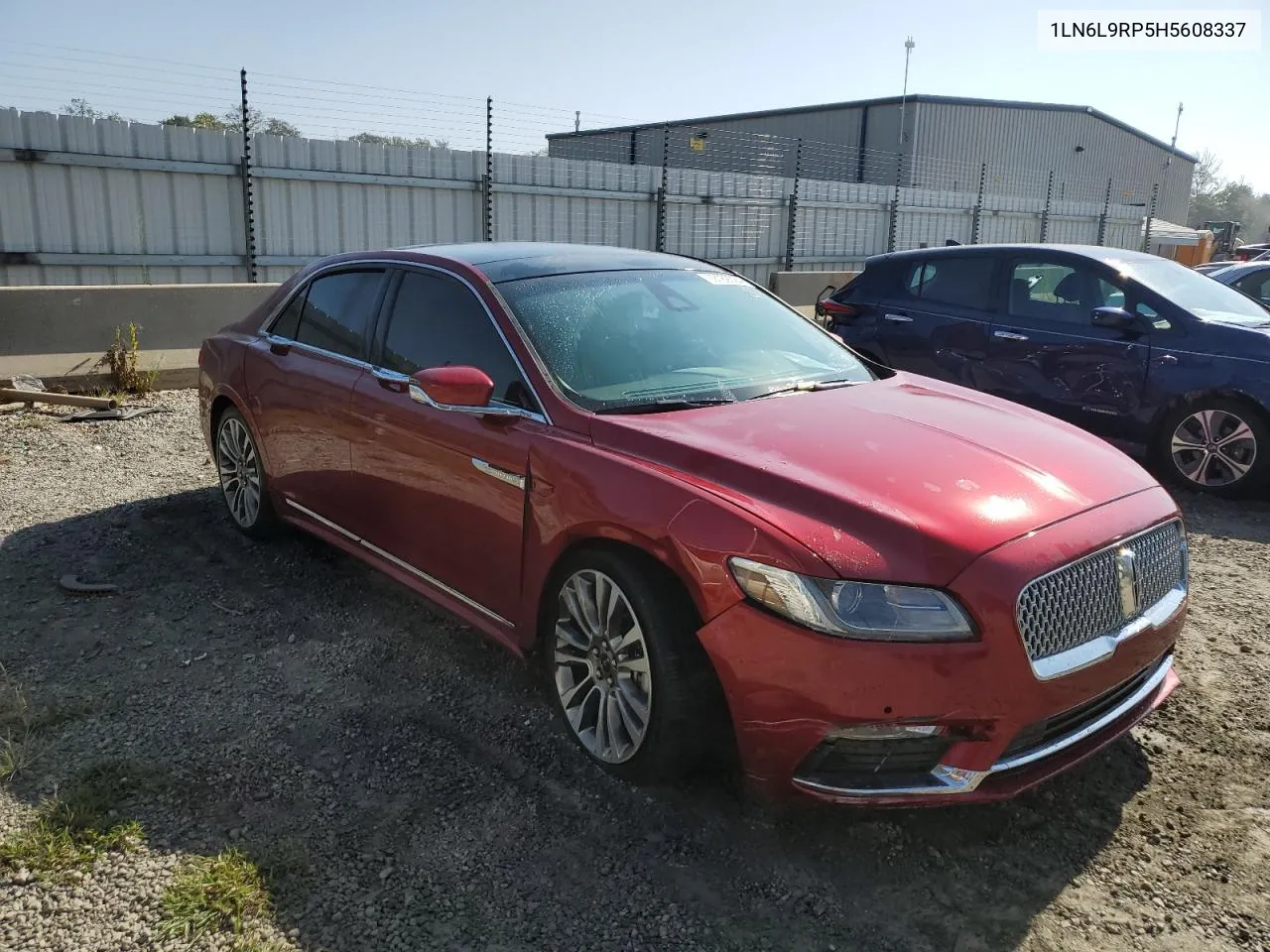 1LN6L9RP5H5608337 2017 Lincoln Continental Reserve