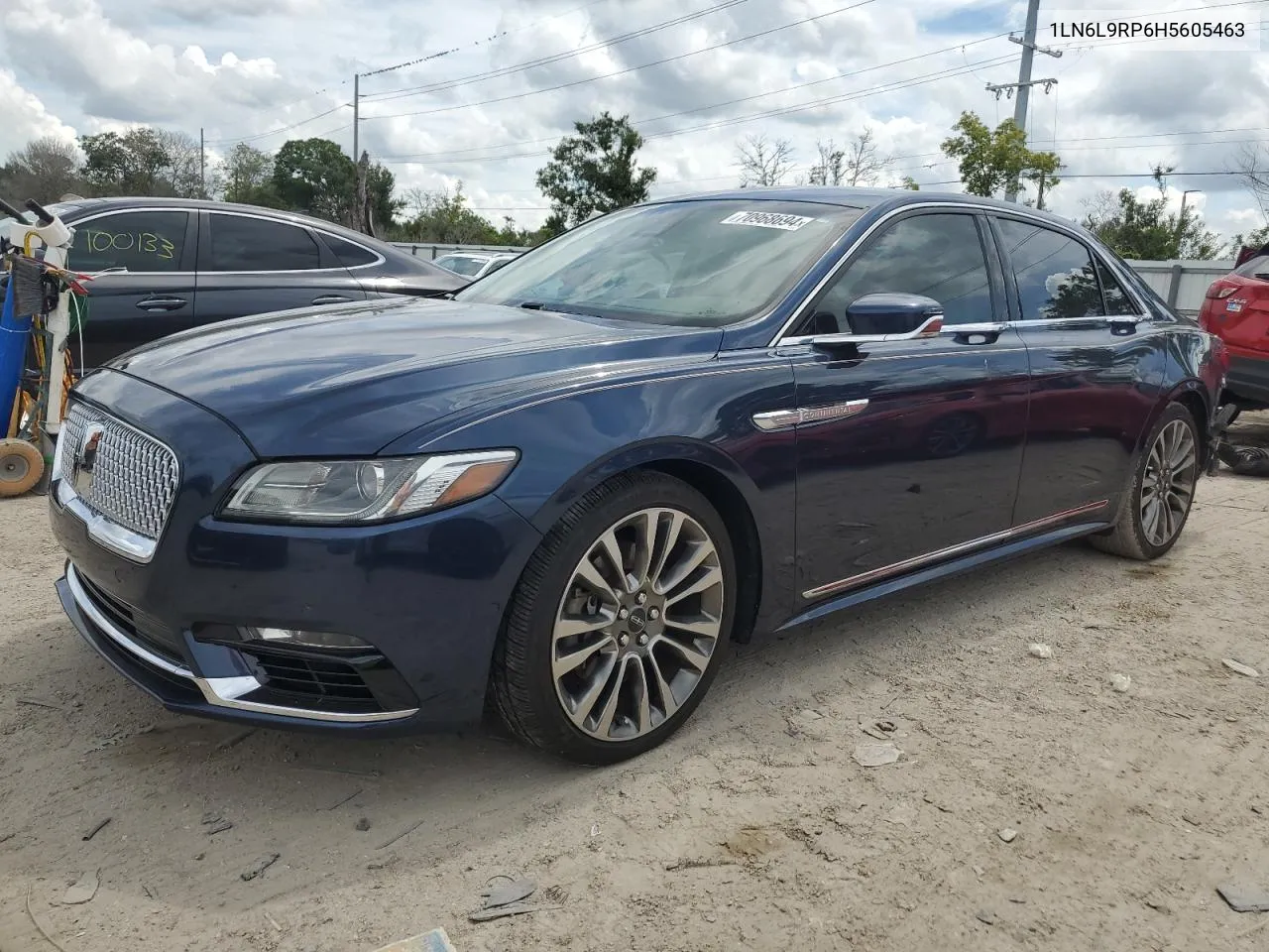 1LN6L9RP6H5605463 2017 Lincoln Continental Reserve