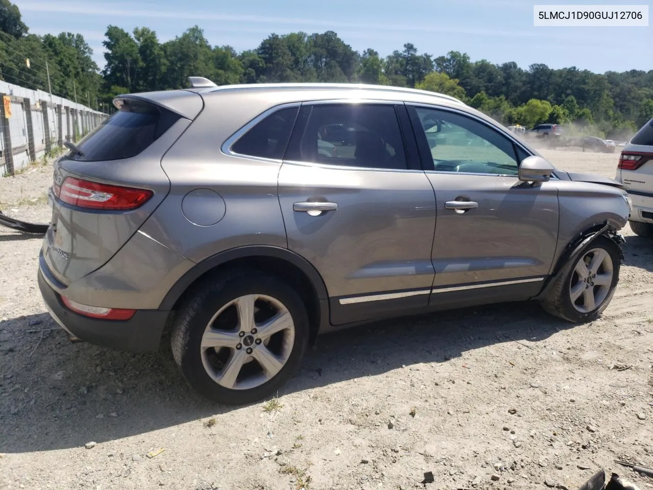 5LMCJ1D90GUJ12706 2016 Lincoln Mkc Premiere