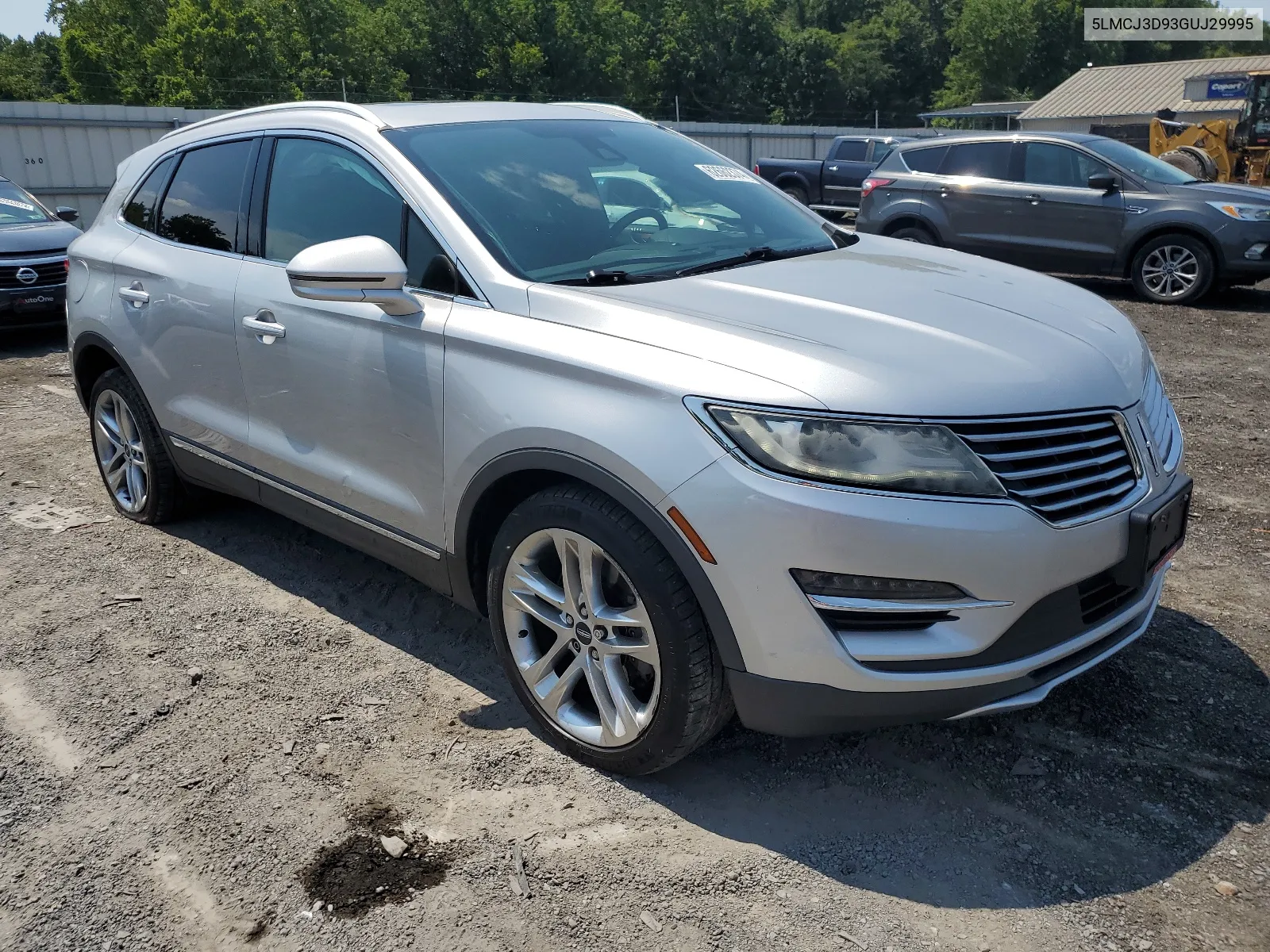 5LMCJ3D93GUJ29995 2016 Lincoln Mkc Reserve