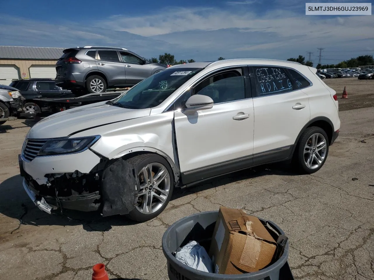 5LMTJ3DH6GUJ23969 2016 Lincoln Mkc Reserve