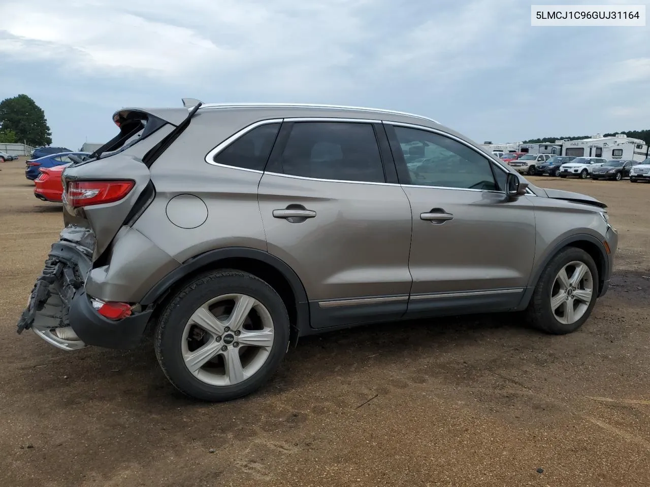 5LMCJ1C96GUJ31164 2016 Lincoln Mkc Premiere