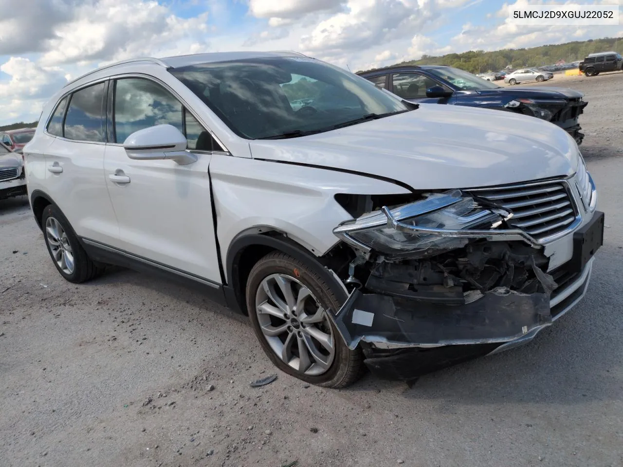 2016 Lincoln Mkc Select VIN: 5LMCJ2D9XGUJ22052 Lot: 71484584